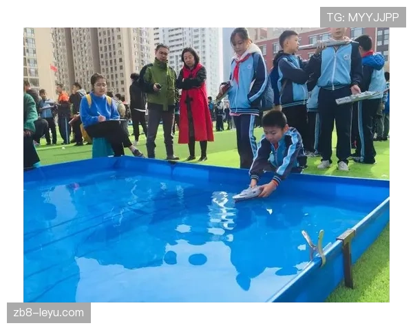 从球员到教练！李明阳如何借鉴乒乓球灵感，提升青少年足球训练趣味性？